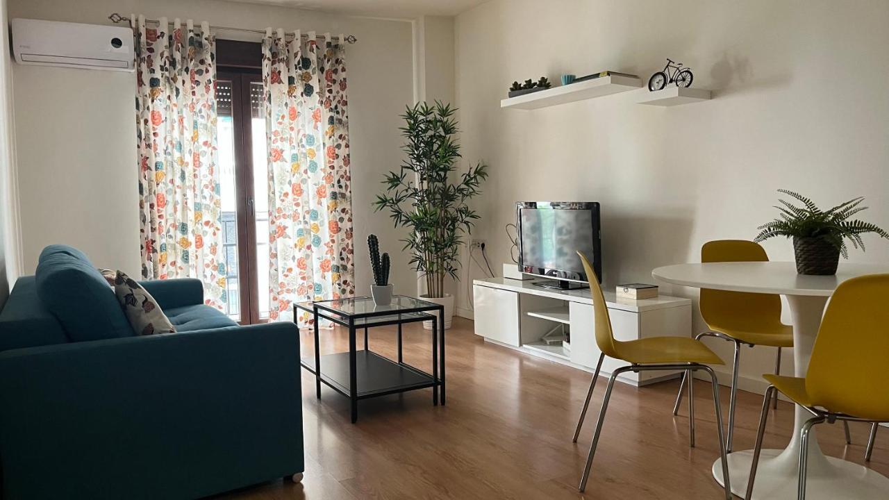 רונדה Apartamentos Alameda מראה חיצוני תמונה